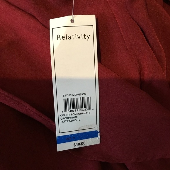Relativity XL NWT open sleeve Blouse - Picture 6 of 16